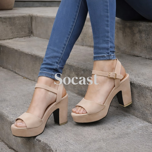 Sandalia Carmesí elegante