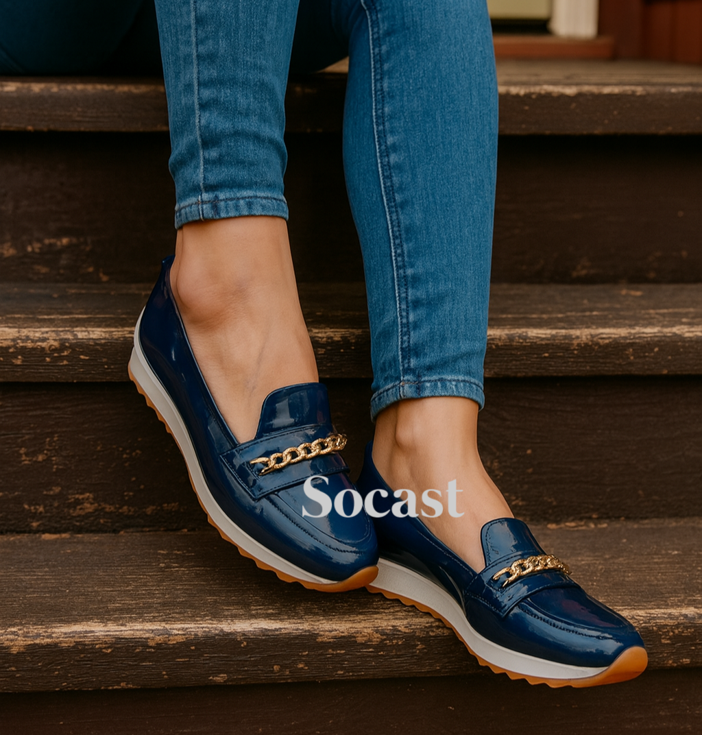 Mocasín con cadena dorada