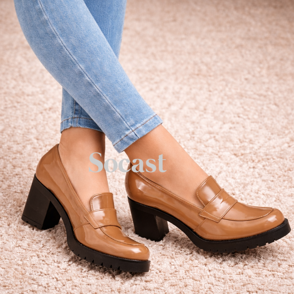 Mocasín charol urbano